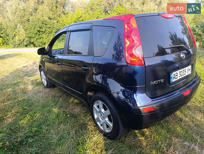 Хэтчбек Nissan Note 2006 в Виннице