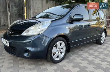 Хэтчбек Nissan Note 2012 в Лубнах