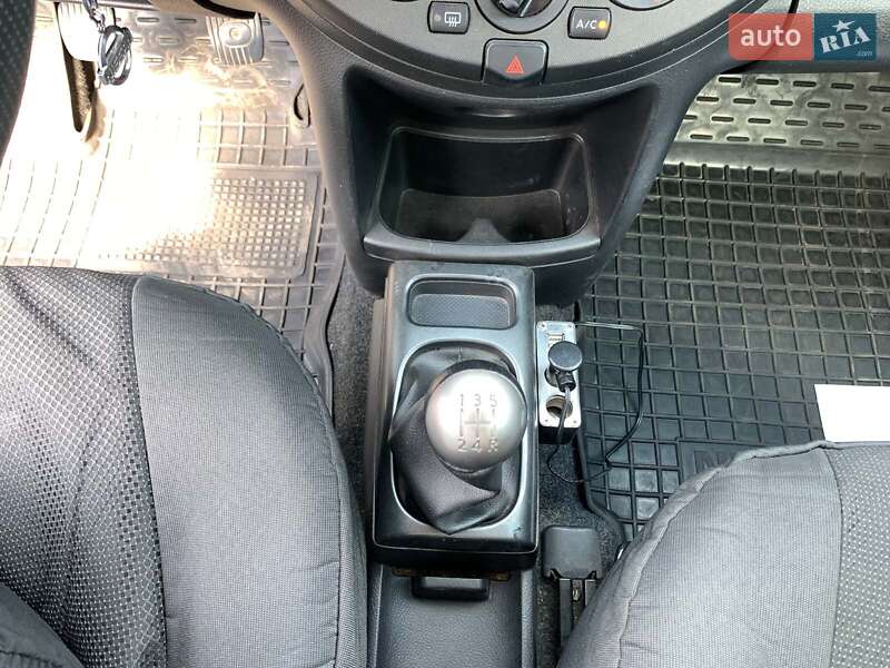 Хэтчбек Nissan Note 2006 в Виннице