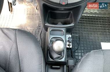 Хэтчбек Nissan Note 2006 в 