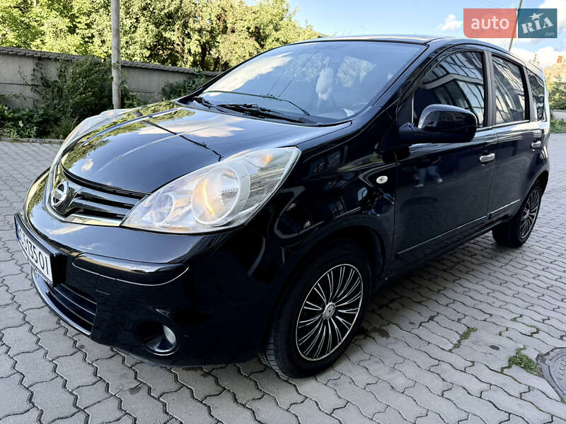 Хэтчбек Nissan Note 2011 в Жовкве фото 5 Хэтчбек Nissan Note 2011 в Жовкве