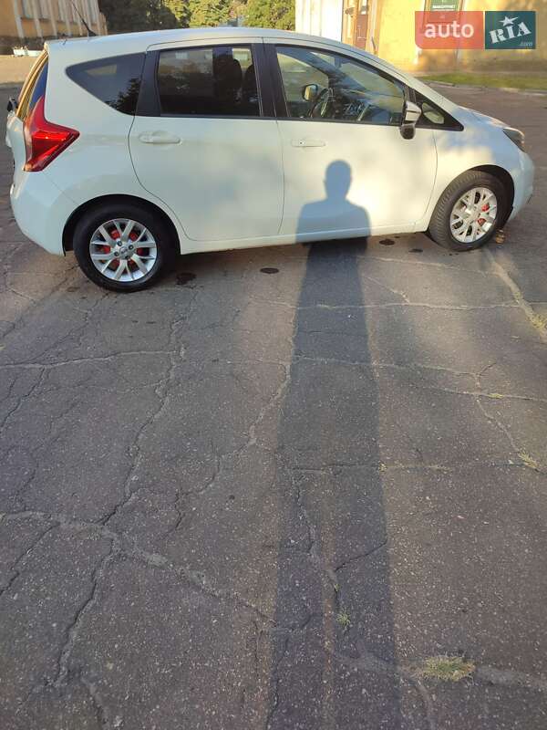 Хэтчбек Nissan Note 2015 в Краматорске