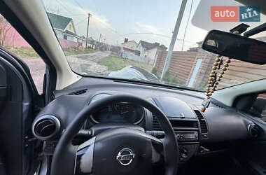 Хэтчбек Nissan Note 2008 в 