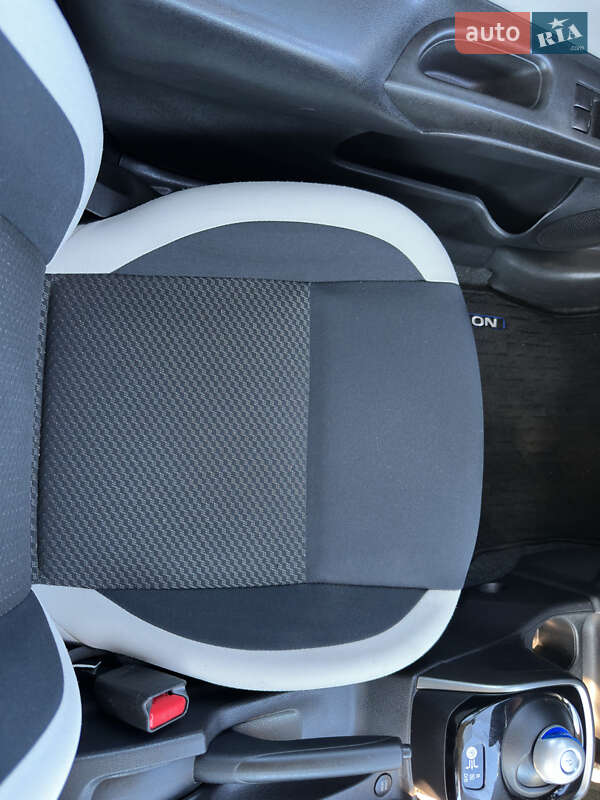 Хэтчбек Nissan Note 2019 в Киеве