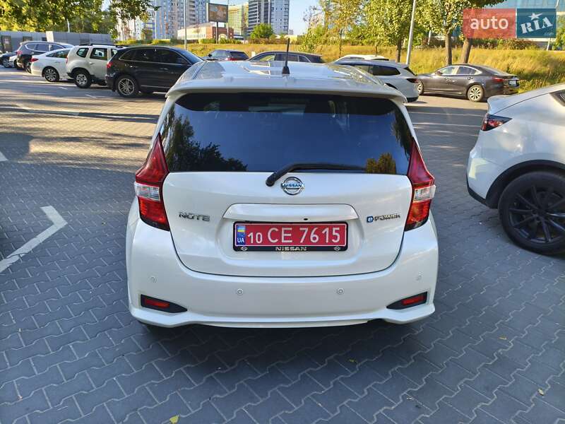 Хэтчбек Nissan Note 2018 в Киеве