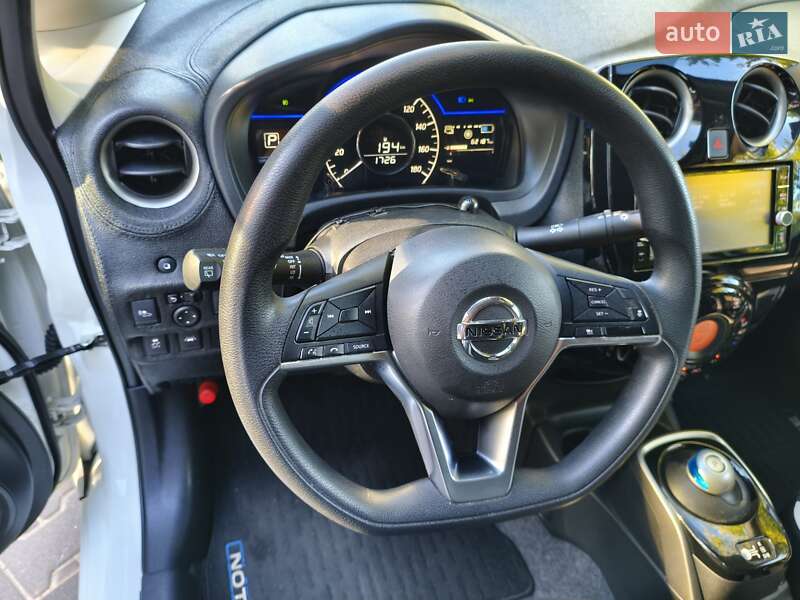 Хэтчбек Nissan Note 2018 в Киеве