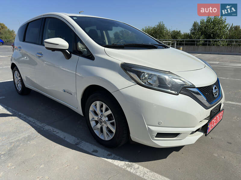 Хэтчбек Nissan Note 2019 в Киеве