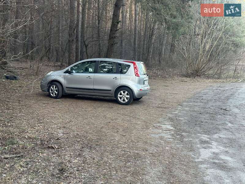 Хетчбек Nissan Note 2008 в Києві фото 12 Хетчбек Nissan Note 2008 в Києві