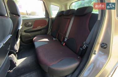 Хэтчбек Nissan Note 2007 в 