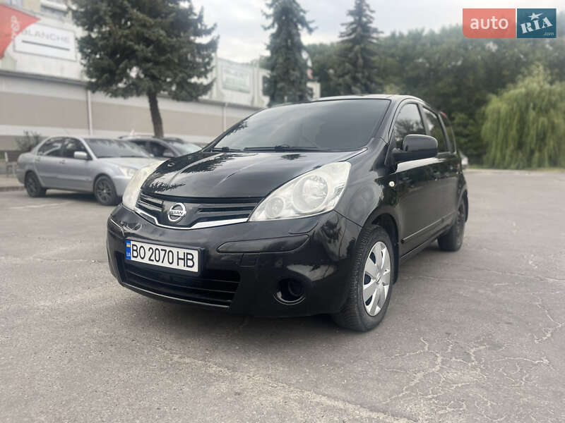 Хэтчбек Nissan Note 2012 в Тернополе фото 3 Хэтчбек Nissan Note 2012 в Тернополе