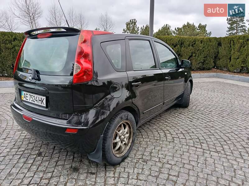 Хэтчбек Nissan Note 2007 в Павлограде