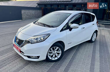 Хэтчбек Nissan Note 2017 в 