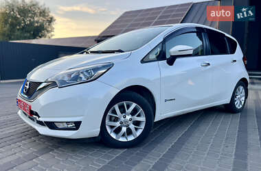 Хэтчбек Nissan Note 2017 в 