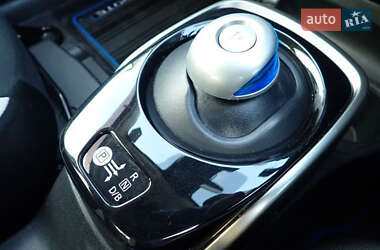 Хэтчбек Nissan Note 2019 в 
