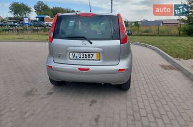 Хэтчбек Nissan Note 2008 в 