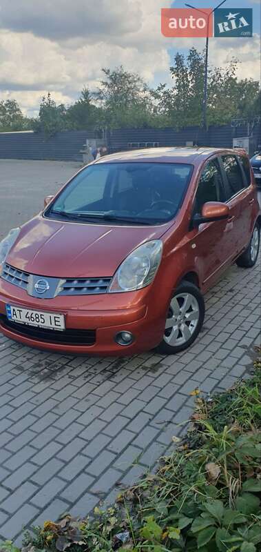 Хэтчбек Nissan Note 2007 в Ивано-Франковске