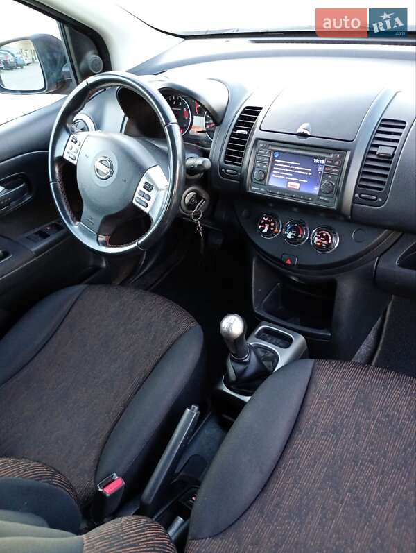 Хетчбек Nissan Note 2010 в Самборі