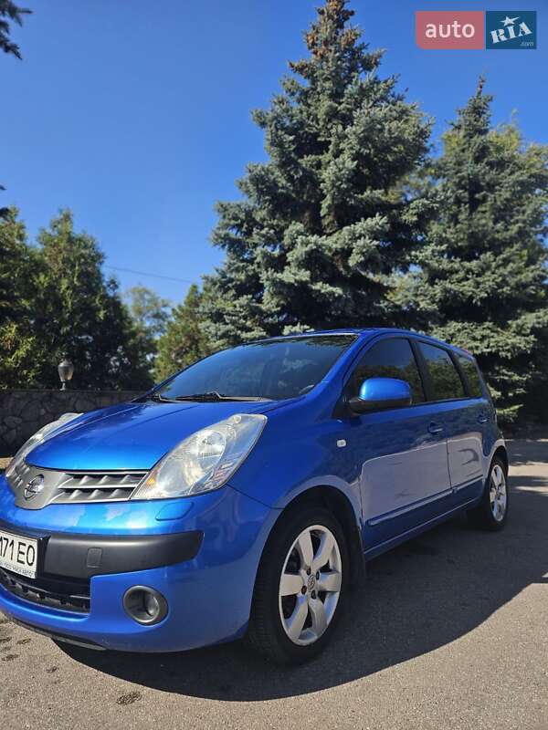 Хетчбек Nissan Note 2006 в Києві