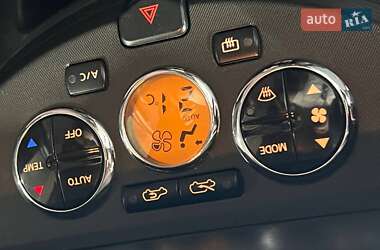 Хэтчбек Nissan Note 2007 в 