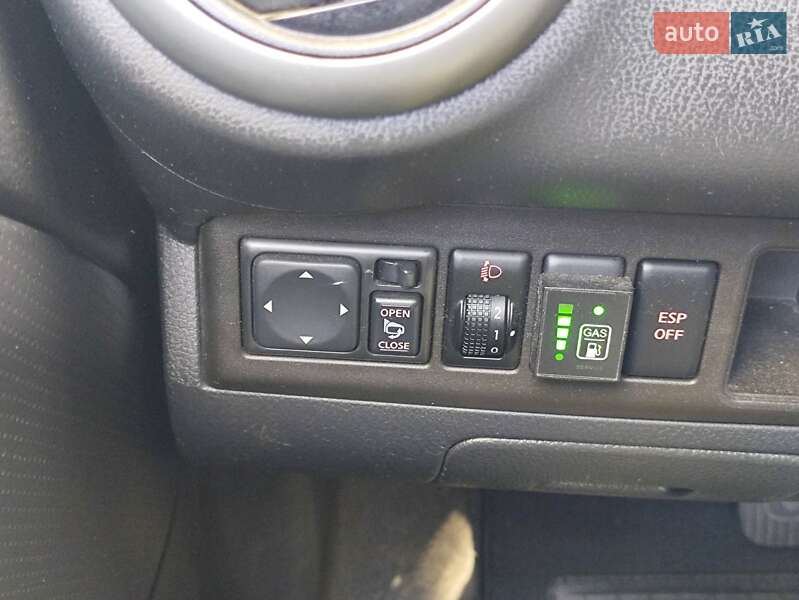 Хэтчбек Nissan Note 2007 в Киеве