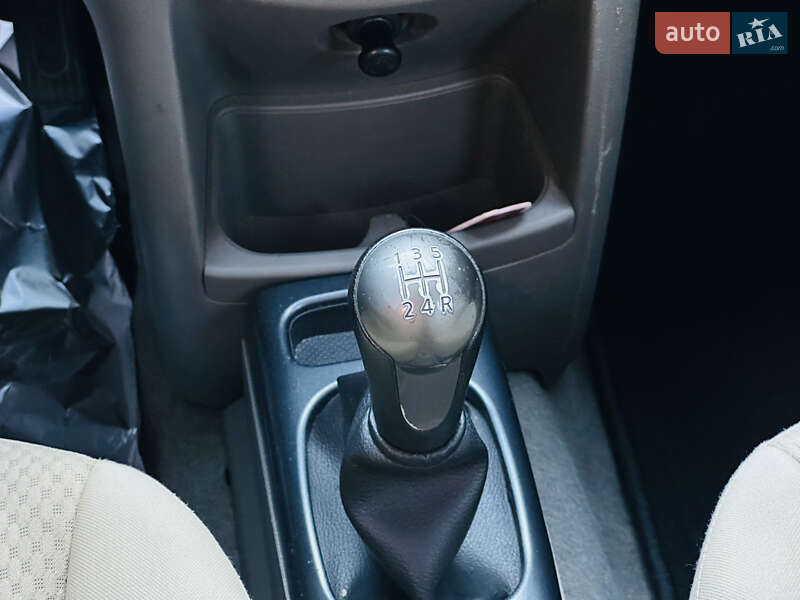 Хэтчбек Nissan Note 2006 в Харькове