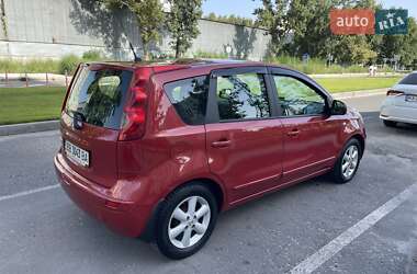 Хэтчбек Nissan Note 2008 в 