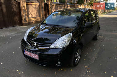 Хэтчбек Nissan Note 2010 в Чернигове