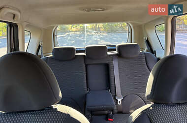 Хэтчбек Nissan Note 2008 в 