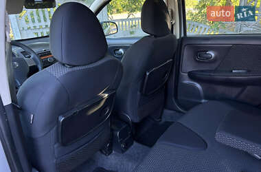 Хэтчбек Nissan Note 2008 в 