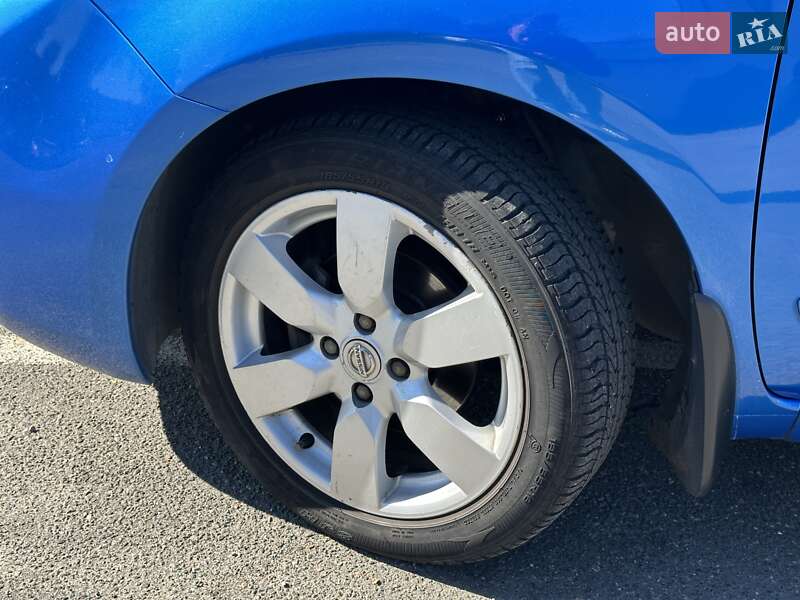 Хэтчбек Nissan Note 2006 в Киеве