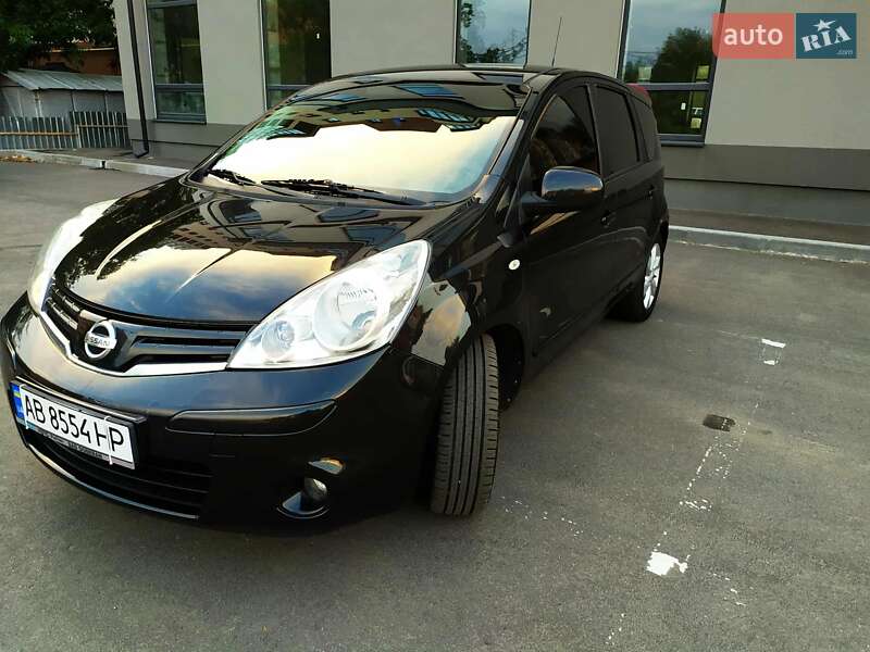 Хэтчбек Nissan Note 2009 в Виннице