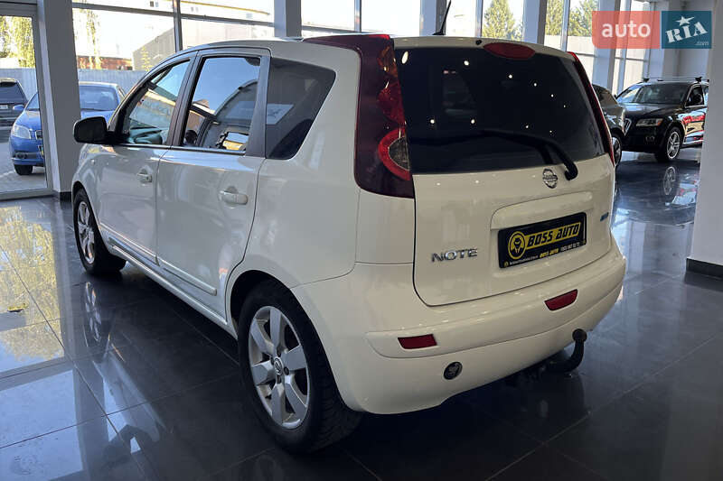 Хэтчбек Nissan Note 2010 в Шептицькому