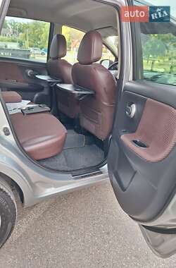 Хэтчбек Nissan Note 2006 в 