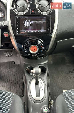 Хэтчбек Nissan Note 2014 в 
