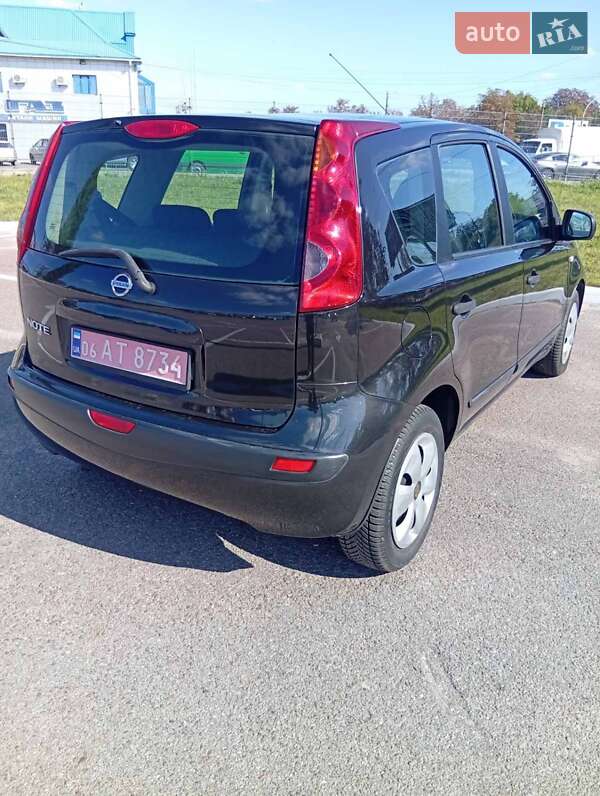 Хэтчбек Nissan Note 2007 в Житомире