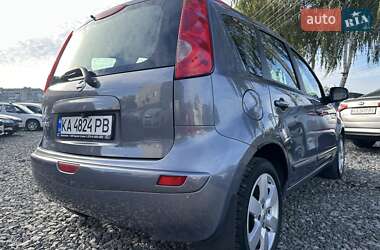 Хэтчбек Nissan Note 2008 в 