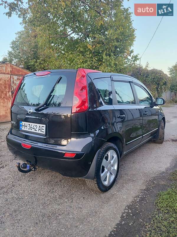 Хэтчбек Nissan Note 2007 в Одессе