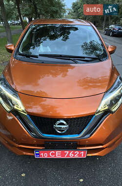 Хэтчбек Nissan Note 2019 в 