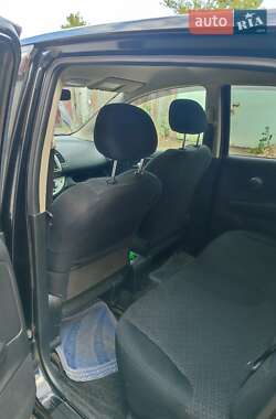 Хэтчбек Nissan Note 2012 в Ровно