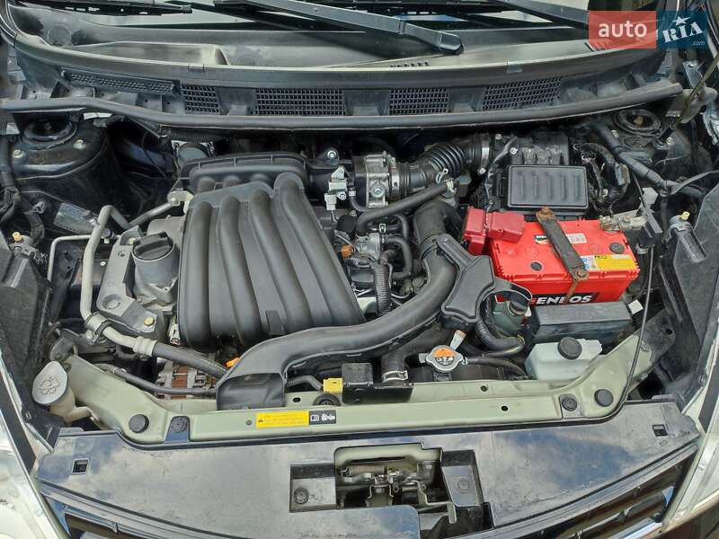Хэтчбек Nissan Note 2012 в Ровно фото 2 Хэтчбек Nissan Note 2012 в Ровно