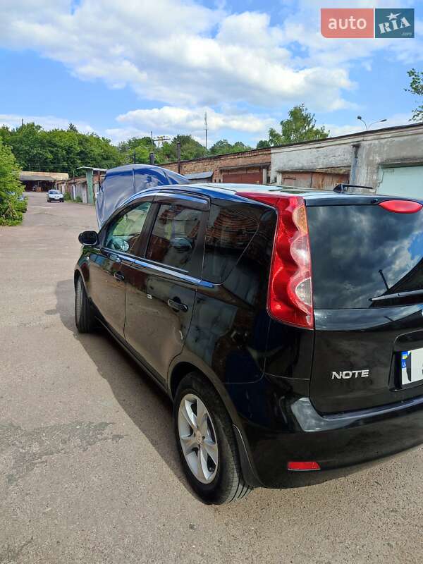 Хетчбек Nissan Note 2012 в Рівному фото 10 Хетчбек Nissan Note 2012 в Рівному