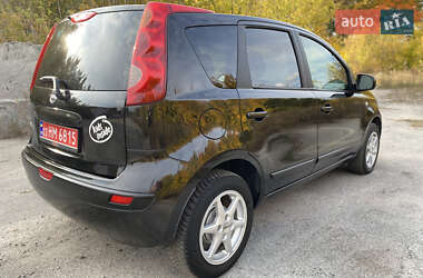 Хэтчбек Nissan Note 2006 в  фото 11 Хэтчбек Nissan Note 2006 в