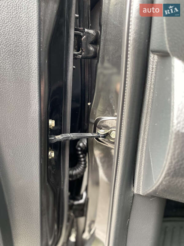 Хетчбек Nissan Note 2006 в Хоролі фото 19 Хетчбек Nissan Note 2006 в Хоролі