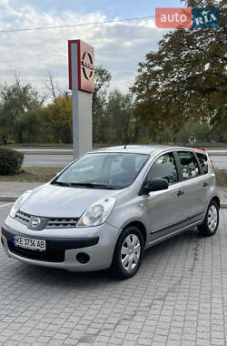 Хетчбек Nissan Note 2007 в Запоріжжі
