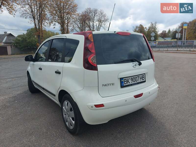 Хетчбек Nissan Note 2012 в Первомайську фото 8 Хетчбек Nissan Note 2012 в Первомайську