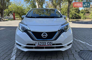 Хэтчбек Nissan Note 2019 в 