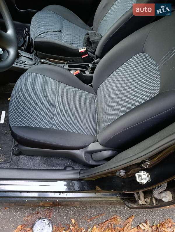 Хетчбек Nissan Note 2012 в Києві