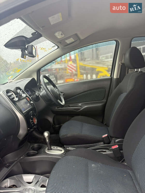 Хэтчбек Nissan Note 2013 в Львове