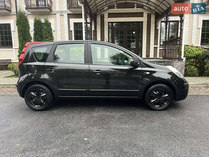 Хэтчбек Nissan Note 2007 в Виннице