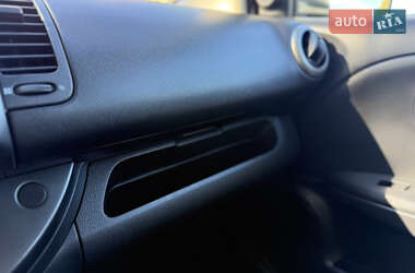 Хэтчбек Nissan Note 2008 в 